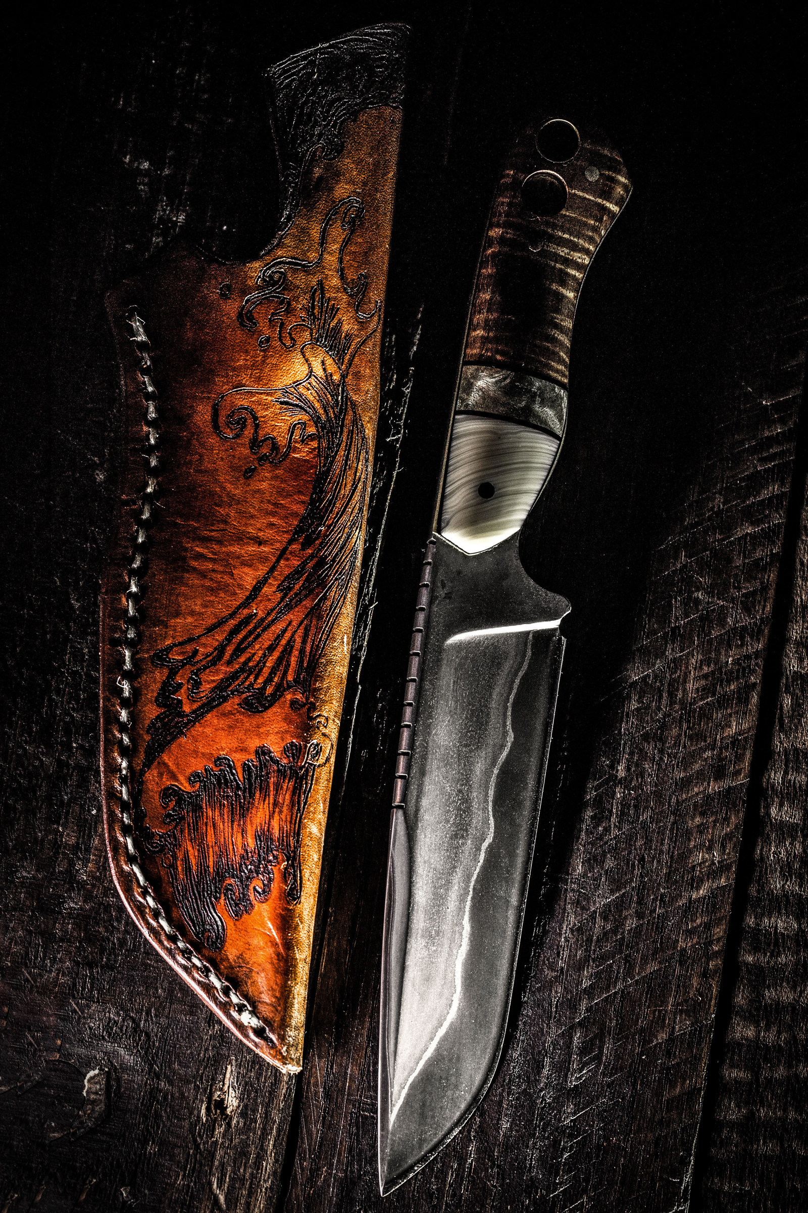 San Mai Ol’ Rusty Hunting Knife